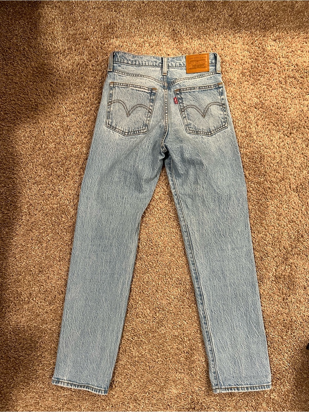 Levi’s Jeans - Picture 2 of 3
